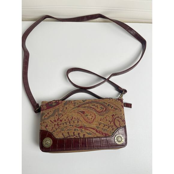 VTG NWOT Maggie B Womens 90s Paisley Tapestry Fabric Wallet Street Style Chic - Picture 1 of 11